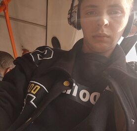 Женя
