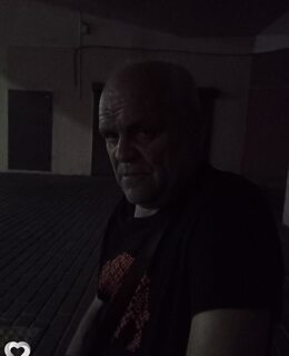 Апрель