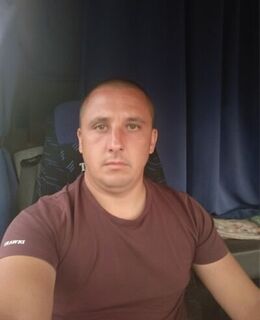 Виктор Котов